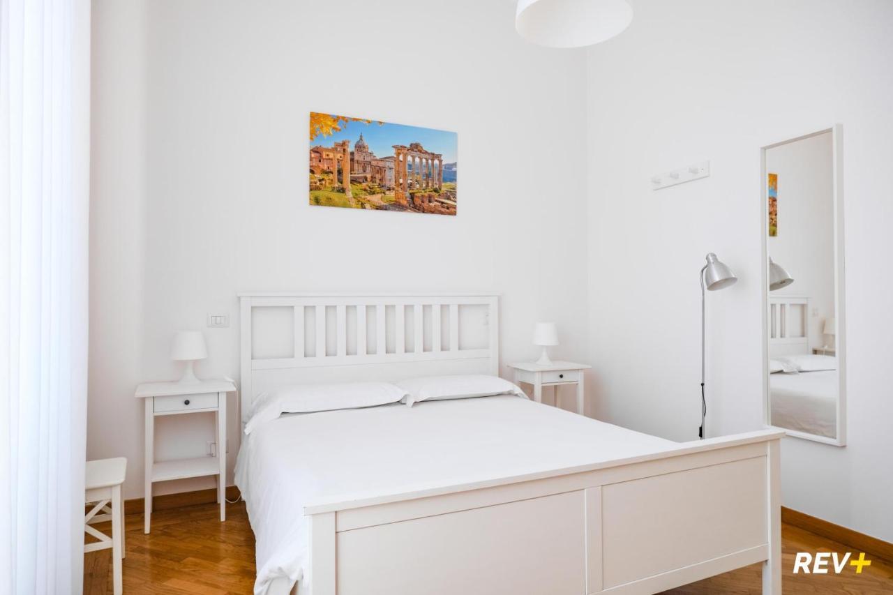Mecenate Apartment Colosseum Rom Exteriör bild